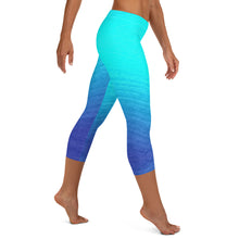 Load image into Gallery viewer, Ombre Seafoam to Blue Capri Leggings