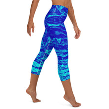 Load image into Gallery viewer, Royal Mermaflage Capri Leggings