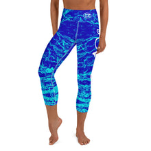 Load image into Gallery viewer, Royal Mermaflage Capri Leggings