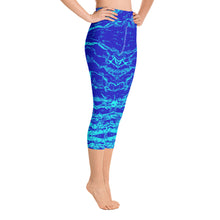 Load image into Gallery viewer, Royal Mermaflage Capri Leggings