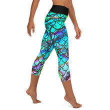 Load image into Gallery viewer, Mermaid Blues Capri Reel Mermaid Leggings